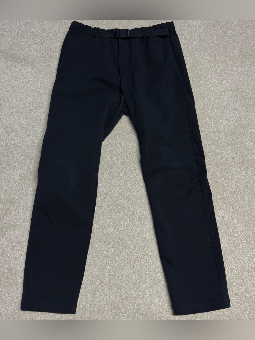 Goldwin One Tuck Tapered Ankle Pants Men’s Medium Black Elastic Waist Pockets